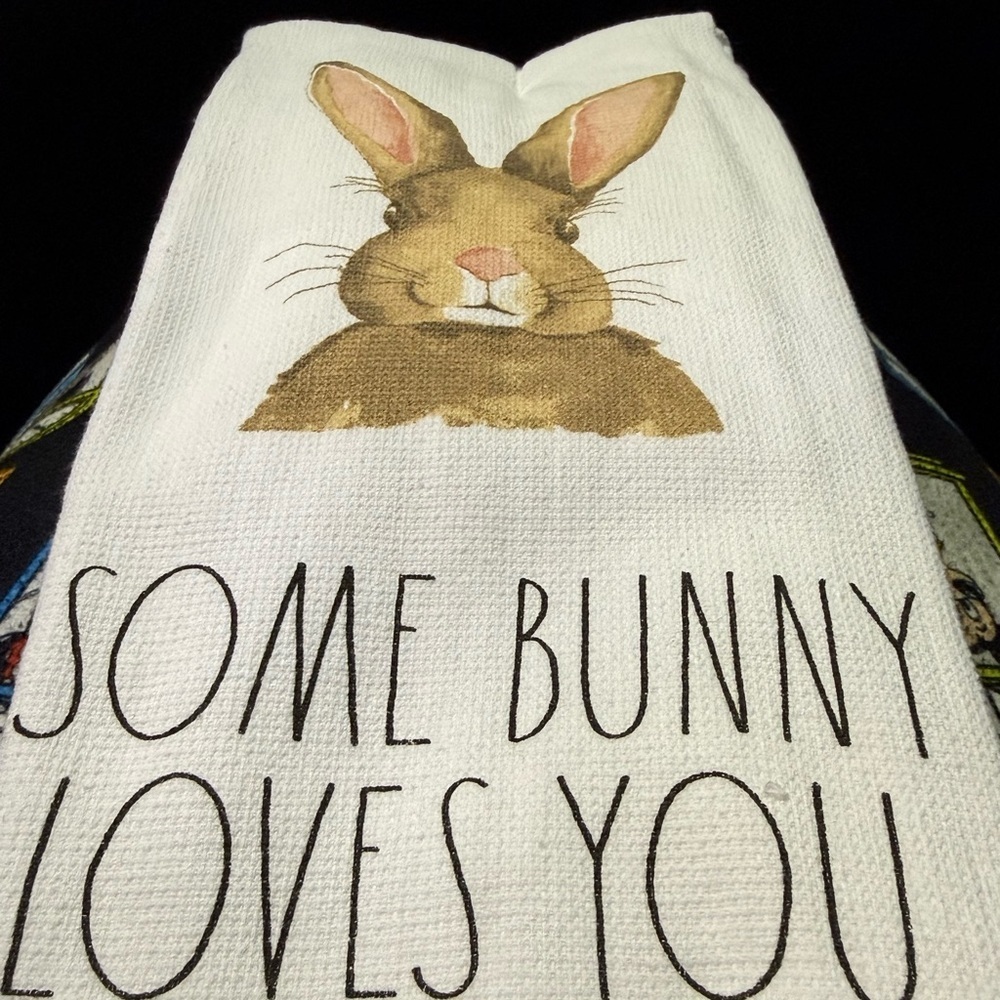 Rae Dunn White Kitchen Towels - set of 3- BUNNY LOVE- NWT - Picture 6 of 7